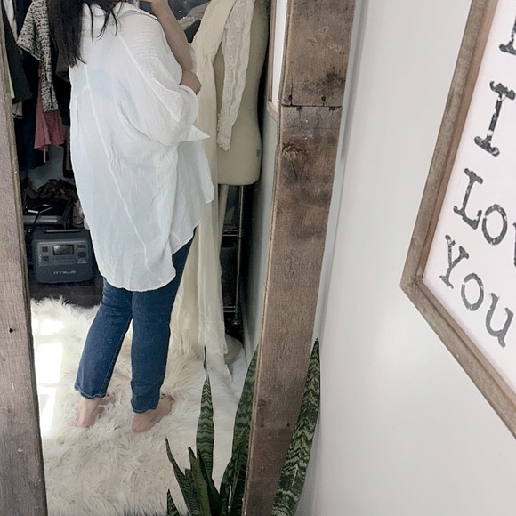 Umgee white high low button down oversized shirt size large - Picture 5 of 6